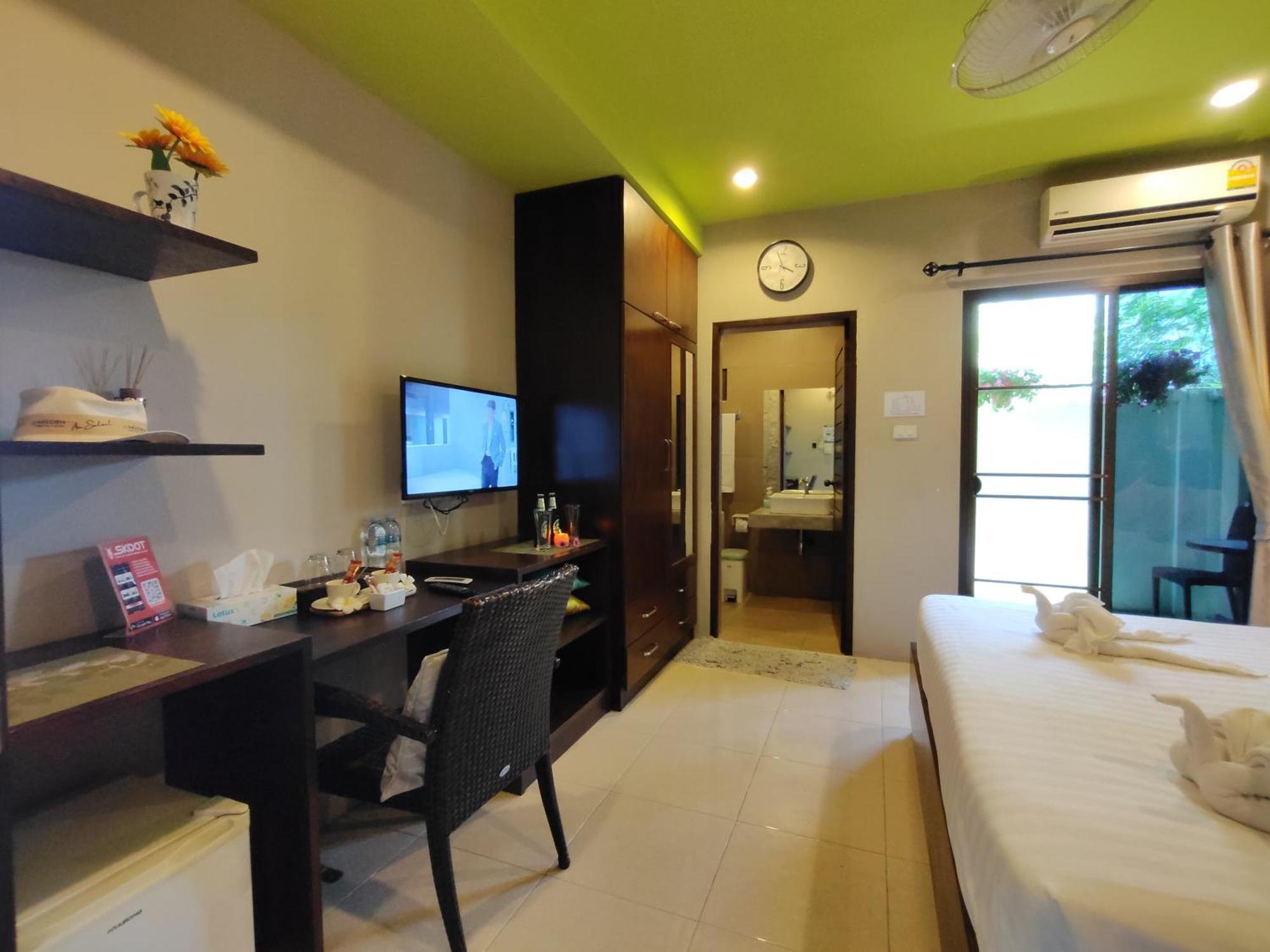 Purimas Resortel Rawai Exterior photo